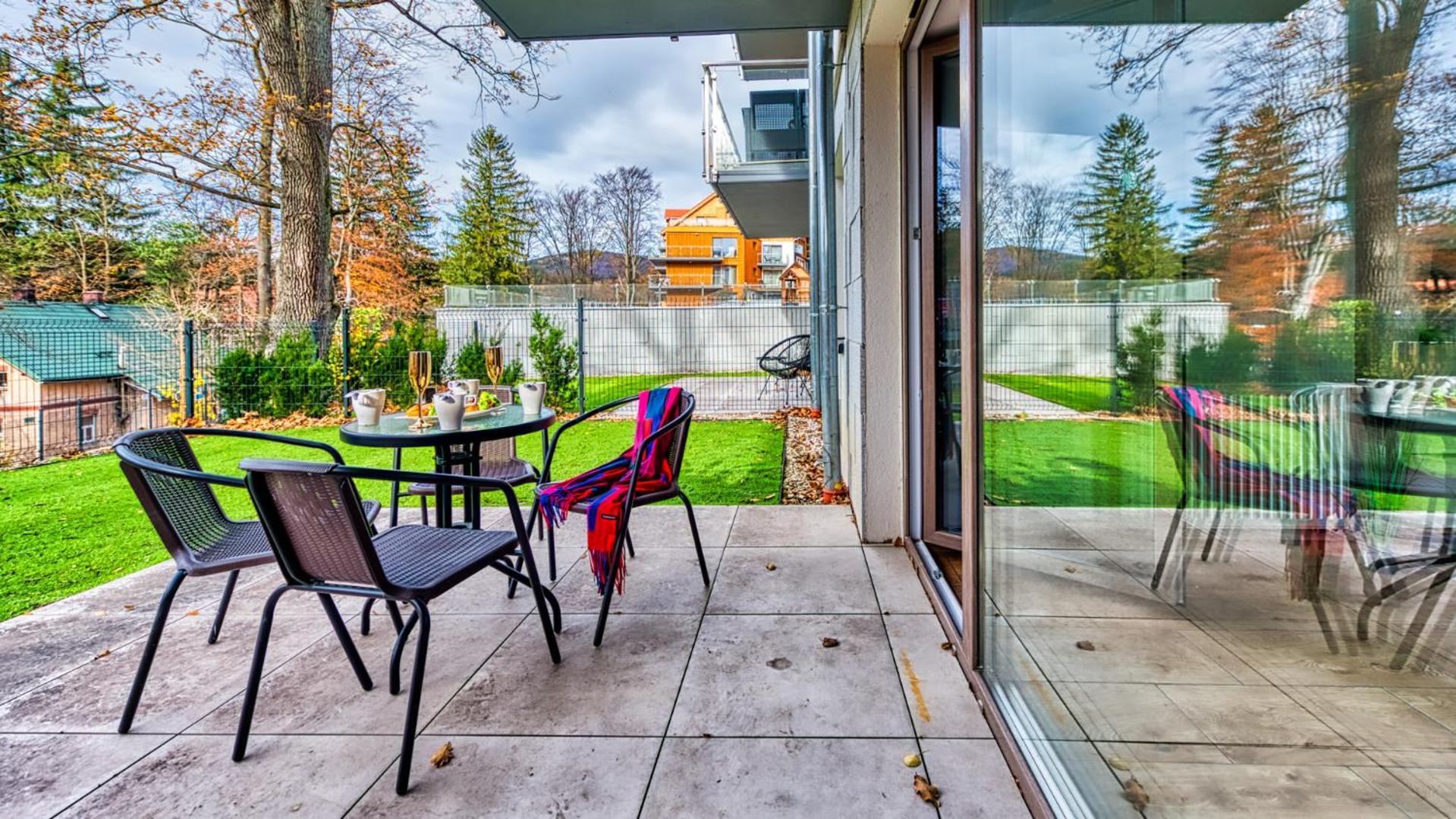 Apartamenty Z Basenem I Saunami Stone Hill Resort Vip Centrum By Royal Aparts Шклярська Поремба Екстер'єр фото